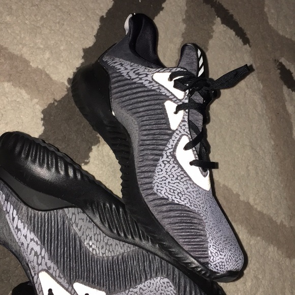 adidas Other - new men’s alpha bounce Adidas sneakers 3m
